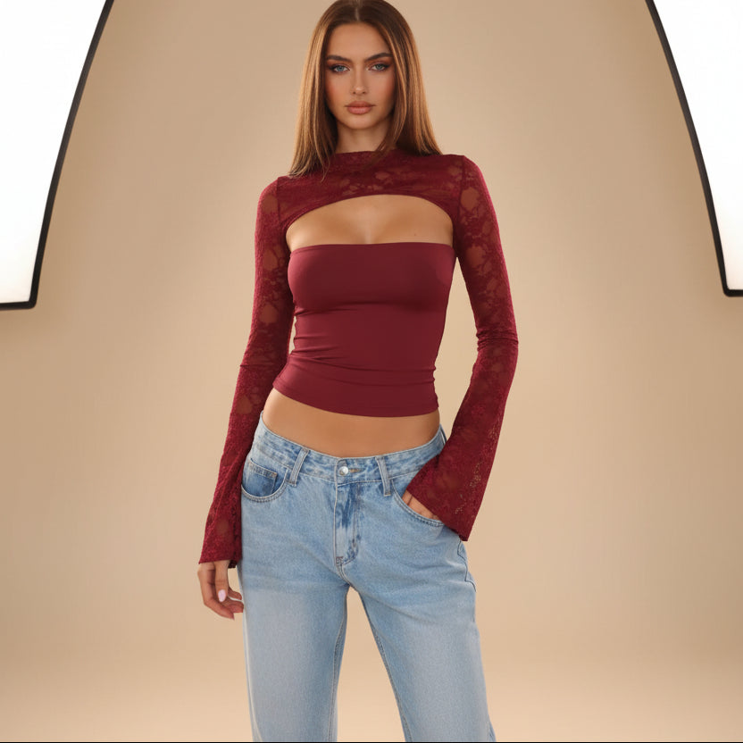 Damen-Langarmtop mit ausgestelltem Schnitt und Spitzeneinsatz – Schmal geschnittener Strickpullover in kurzem Schnitt