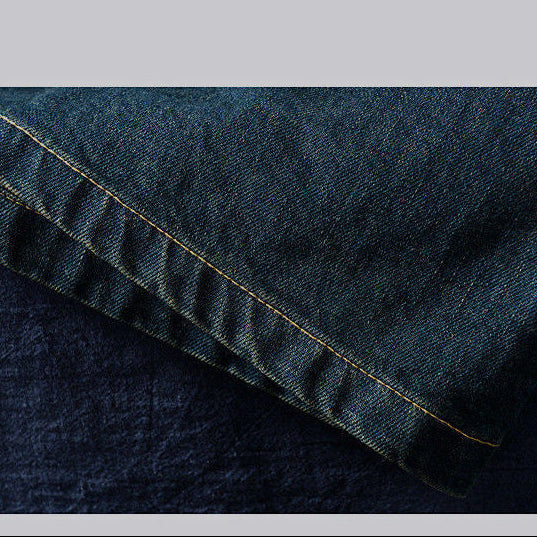 falda denim corta de mujer estilo moderno casual
